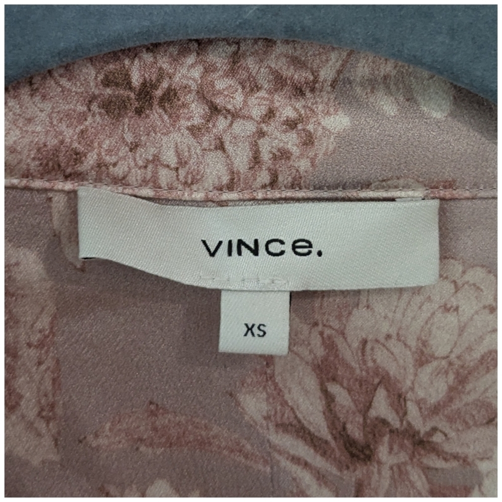 Vince Dahlia Printed Silk Cinch Back Shirt - Picture 3 of 7